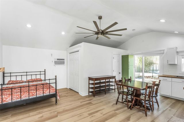 89 Pinelawn Avenue, Shirley, NY 11967