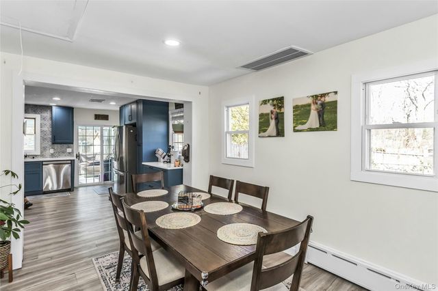 89 Pinelawn Avenue, Shirley, NY 11967