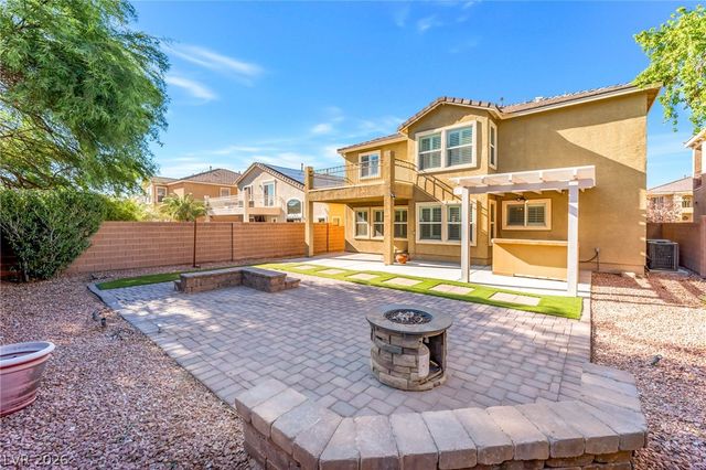 7038 PINK FLAMINGOS Place, North Las Vegas, NV 89084