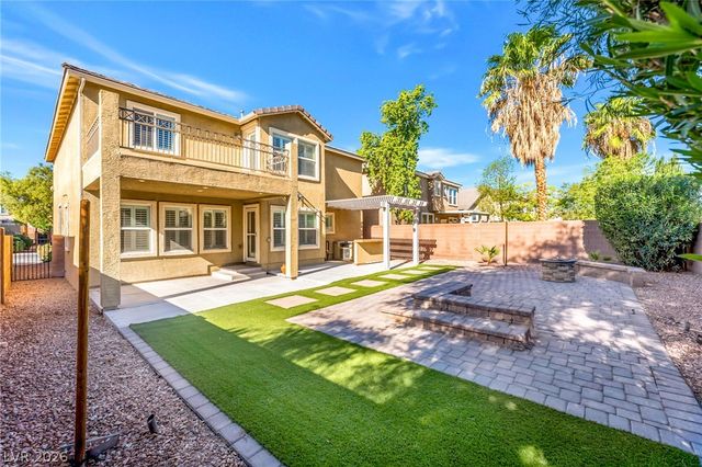 7038 PINK FLAMINGOS Place, North Las Vegas, NV 89084
