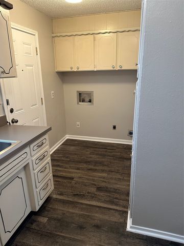 3712 Dexter Avenue, Fort Worth, TX 76107