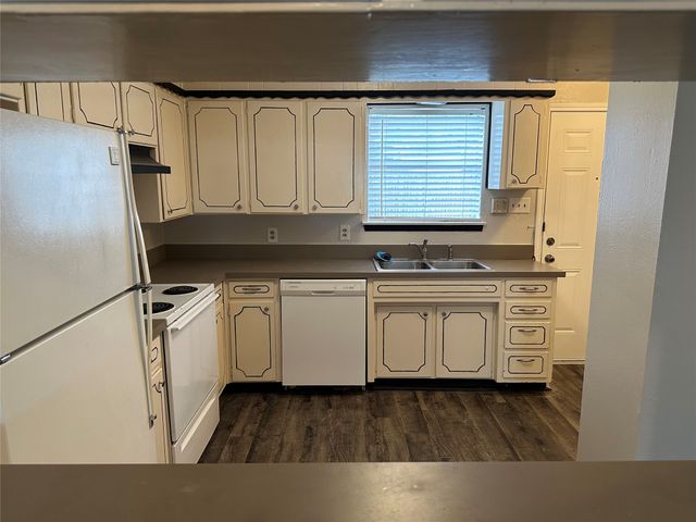 3712 Dexter Avenue, Fort Worth, TX 76107