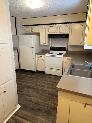 3712 Dexter Avenue, Fort Worth, TX 76107
