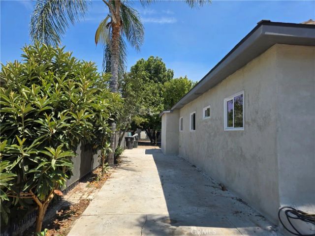 1328 Vine, San Bernardino, CA 92411