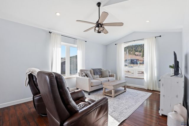 3208 JOPLIN LN, Rapid City, SD 57701