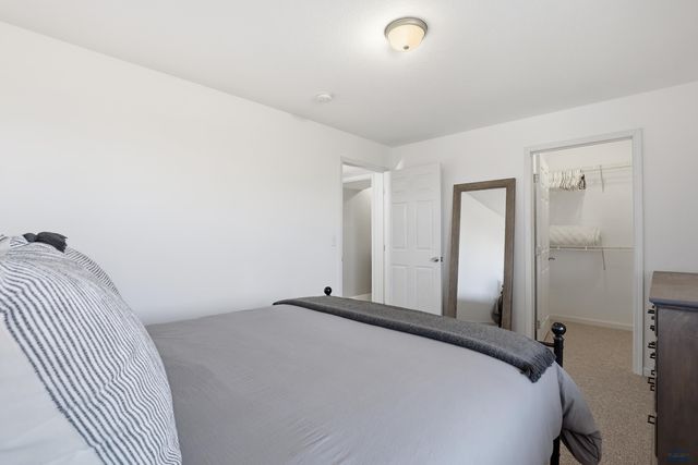 3208 JOPLIN LN, Rapid City, SD 57701