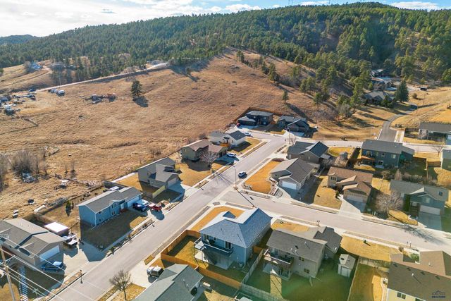 3208 JOPLIN LN, Rapid City, SD 57701