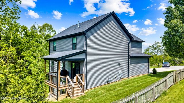 2206 Northgate Dr, La Grange, KY 40031