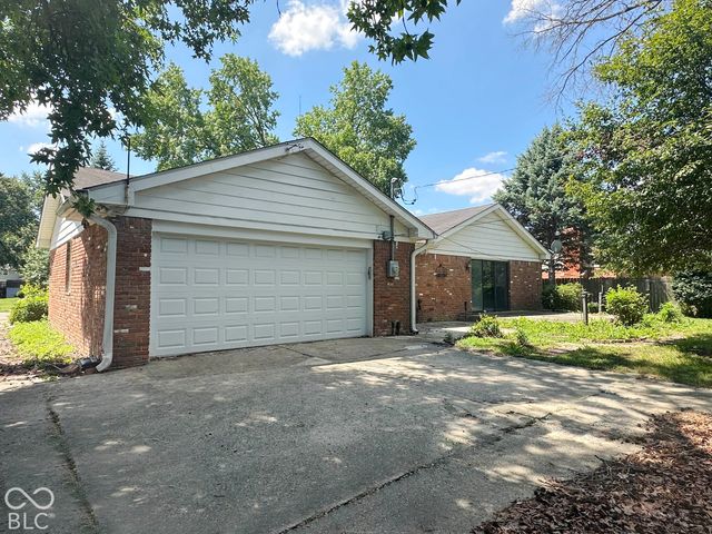 7440 Radburn, Indianapolis, IN 46214
