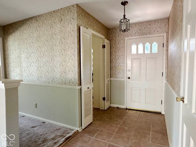 7440 Radburn, Indianapolis, IN 46214