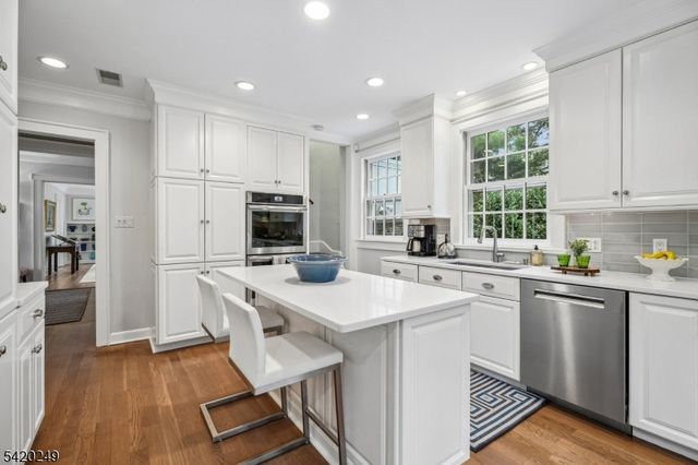 9 Quentin Ct, Maplewood Twp., NJ 07040