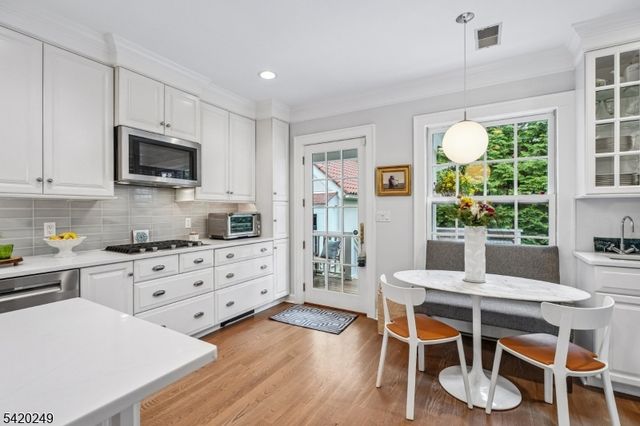 9 Quentin Ct, Maplewood Twp., NJ 07040