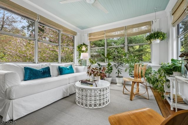 9 Quentin Ct, Maplewood Twp., NJ 07040