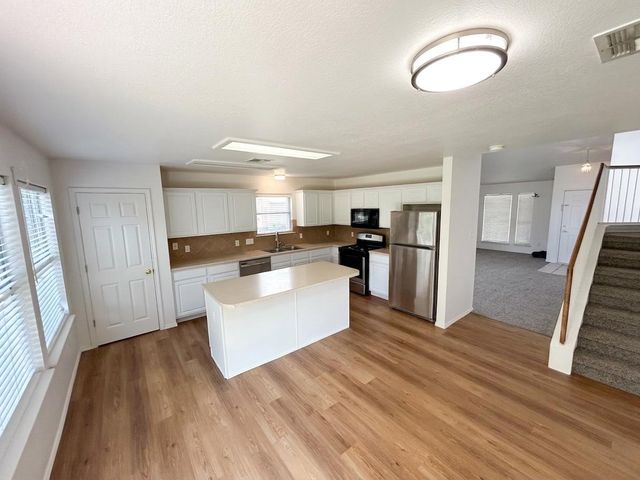 909 Settlement CV, Cedar Park, TX 78613