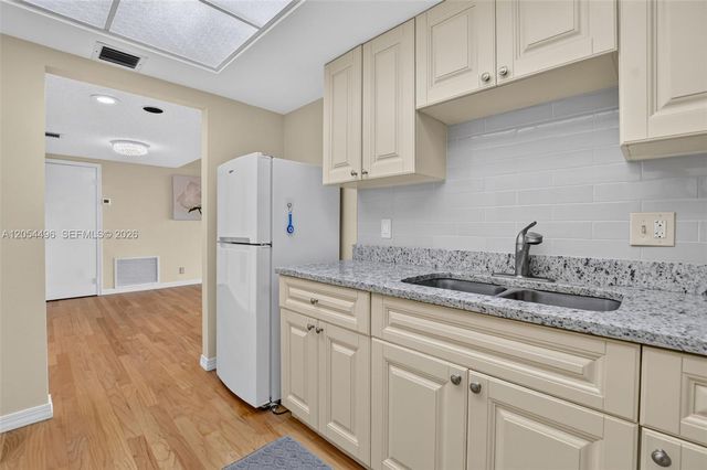 5951 Wellesley Park Dr 508, Boca Raton, FL 33433
