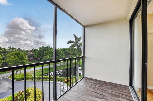 5951 Wellesley Park Dr 508, Boca Raton, FL 33433