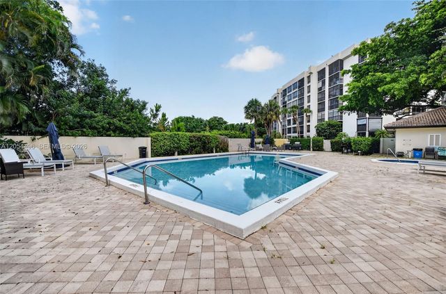 5951 Wellesley Park Dr 508, Boca Raton, FL 33433
