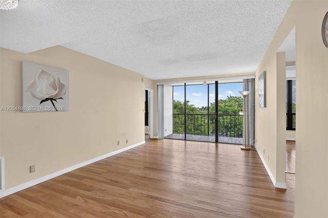 5951 Wellesley Park Dr 508, Boca Raton, FL 33433
