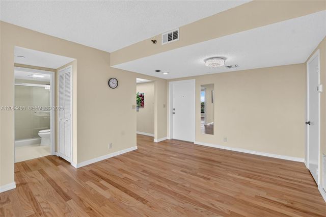 5951 Wellesley Park Dr 508, Boca Raton, FL 33433