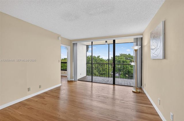5951 Wellesley Park Dr 508, Boca Raton, FL 33433