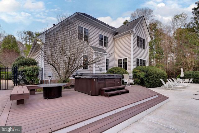 1693 CENTENNIAL DR, Toano, VA 23168