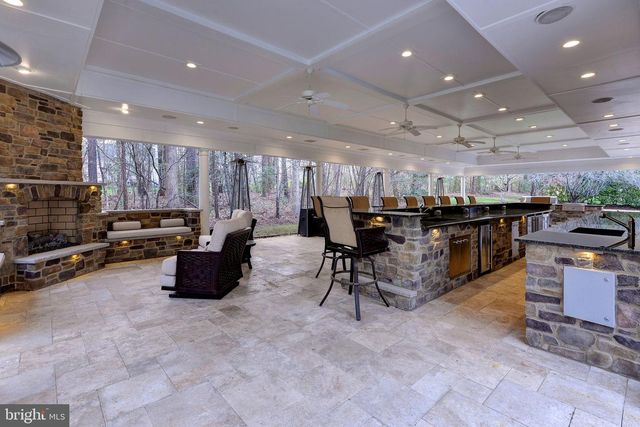 1693 CENTENNIAL DR, Toano, VA 23168