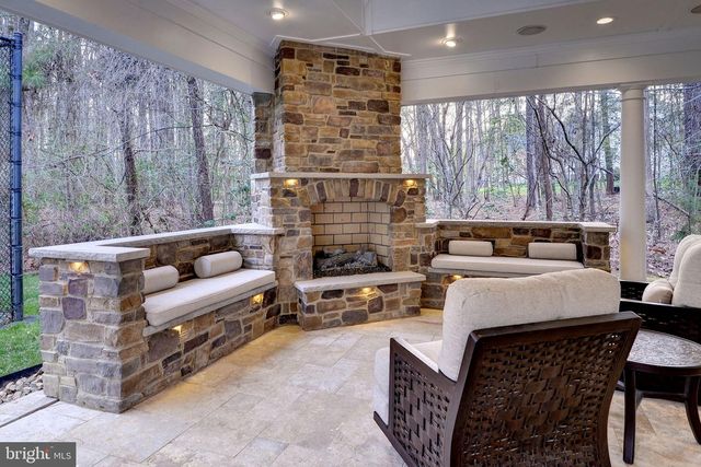 1693 CENTENNIAL DR, Toano, VA 23168