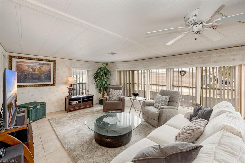 21 San Lu Rue AVE 21, NAPLES, FL 34104 — photo 5