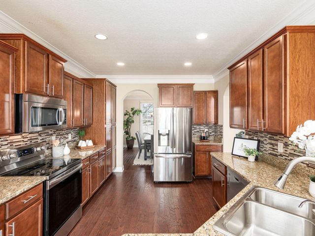 1104 Balmoral Drive, Delaware, OH 43015