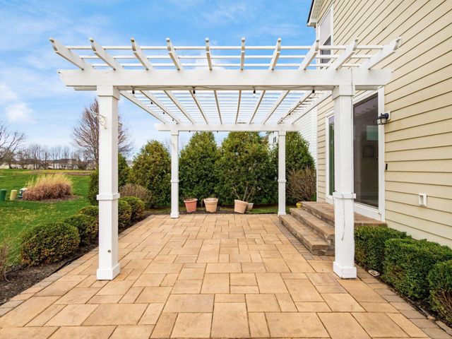 1104 Balmoral Drive, Delaware, OH 43015