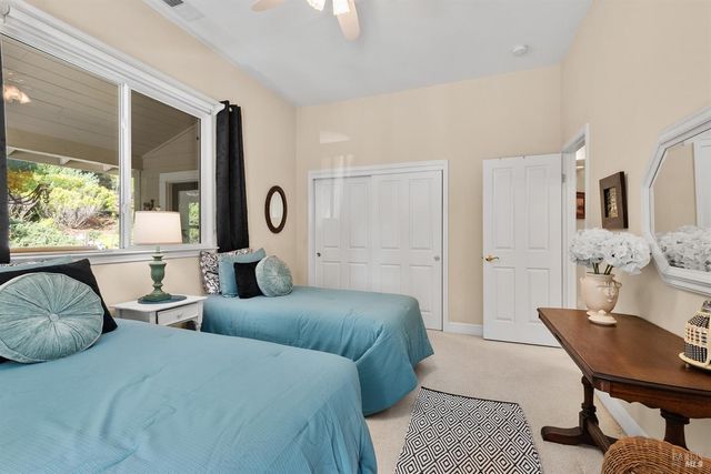 1885 Los Olivos Rd, Santa Rosa, CA 95404