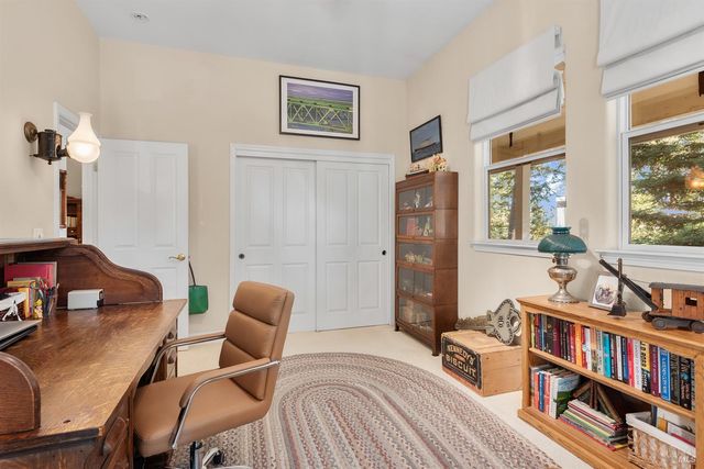 1885 Los Olivos Rd, Santa Rosa, CA 95404