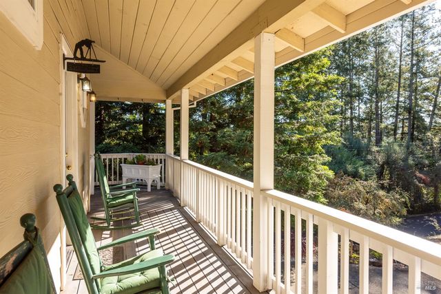 1885 Los Olivos Rd, Santa Rosa, CA 95404