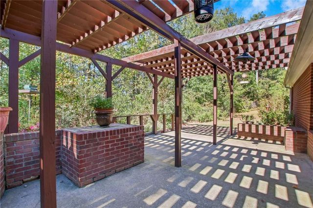 7960 Black Horse Court, Cumming, GA 30041