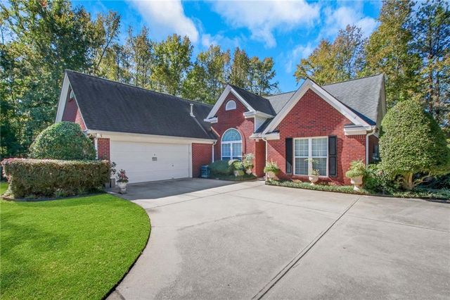 7960 Black Horse Court, Cumming, GA 30041