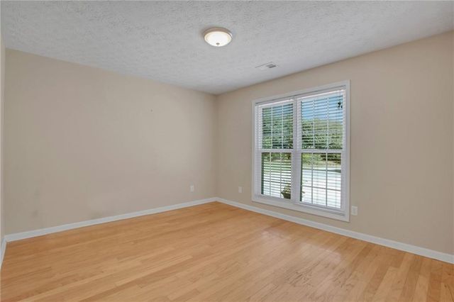7960 Black Horse Court, Cumming, GA 30041