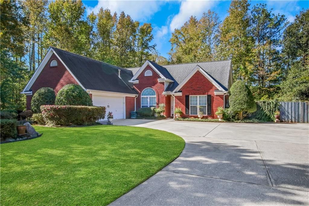 7960 Black Horse Court, Cumming, GA 30041