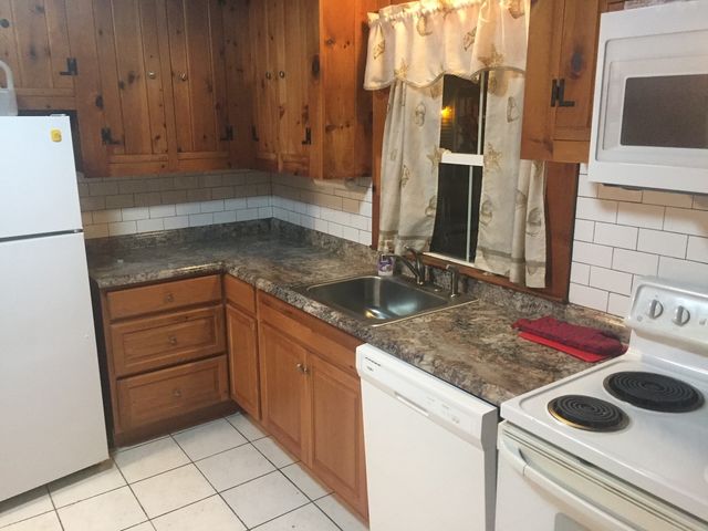 169 Seaview Ave Front, Yarmouth, MA 02664