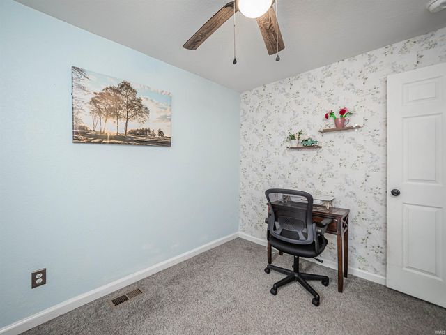 2818 B Street, Evansville, IN 47712