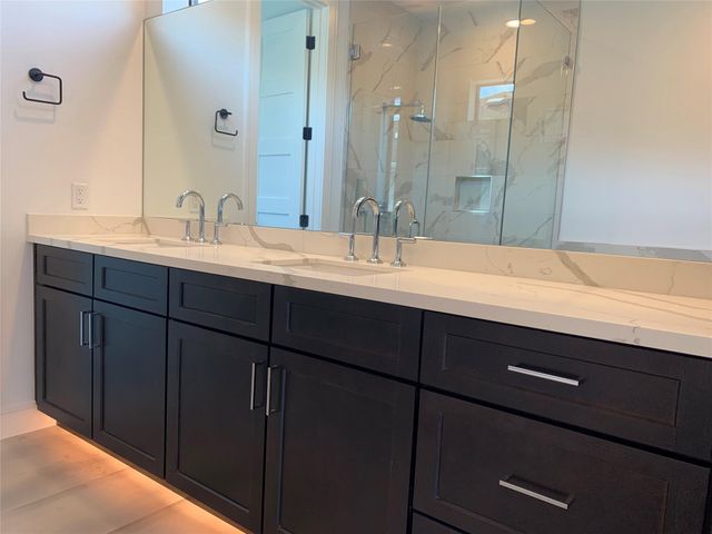 5707 Maxie Street, Houston, TX 77007