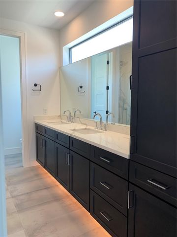 5707 Maxie Street, Houston, TX 77007