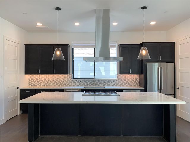 5707 Maxie Street, Houston, TX 77007