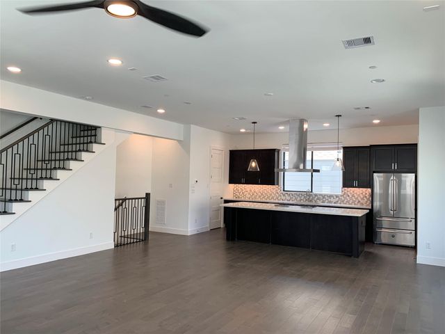 5707 Maxie Street, Houston, TX 77007