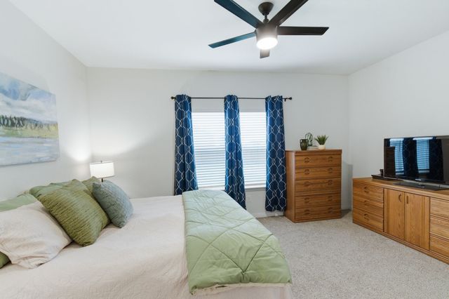 9900 Fighting Falcon Way, Fort Worth, TX 76131