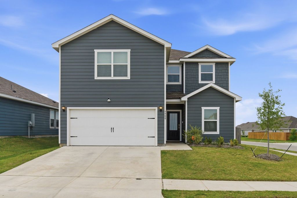 9900 Fighting Falcon Way, Fort Worth, TX 76131