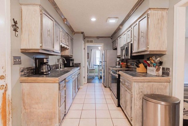 3527 VENSON DR, Bartlett, TN 38135