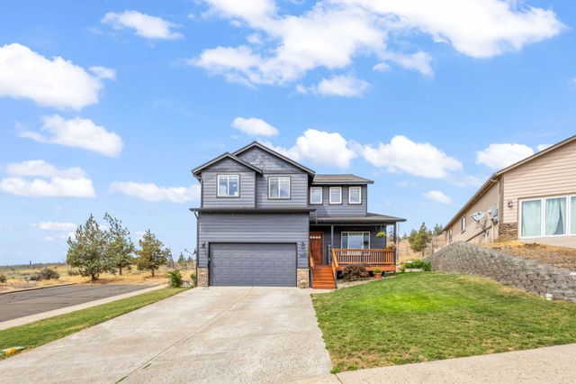 558 SW Cedar Hill Drive, Madras, OR 97741