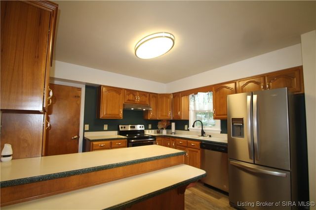 1435 Bellemeade Drive, New Albany, IN 47150