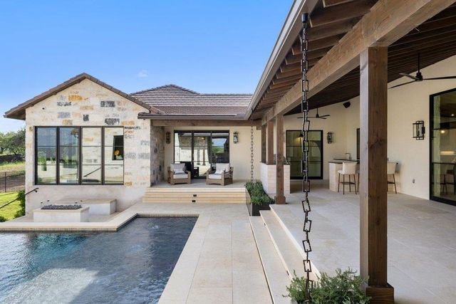 27031 Haynie Flat RD, Spicewood, TX 78669
