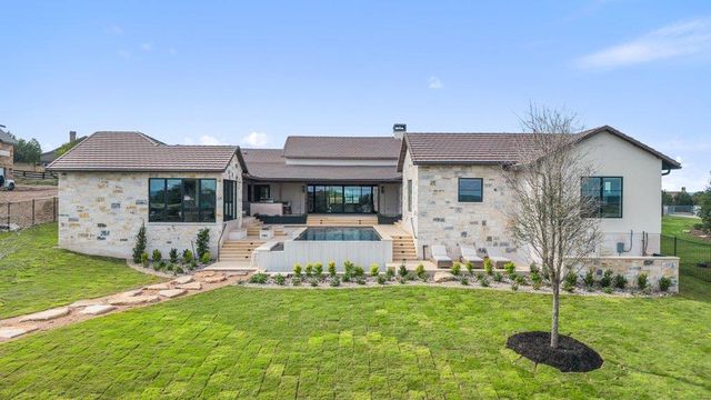 27031 Haynie Flat RD, Spicewood, TX 78669